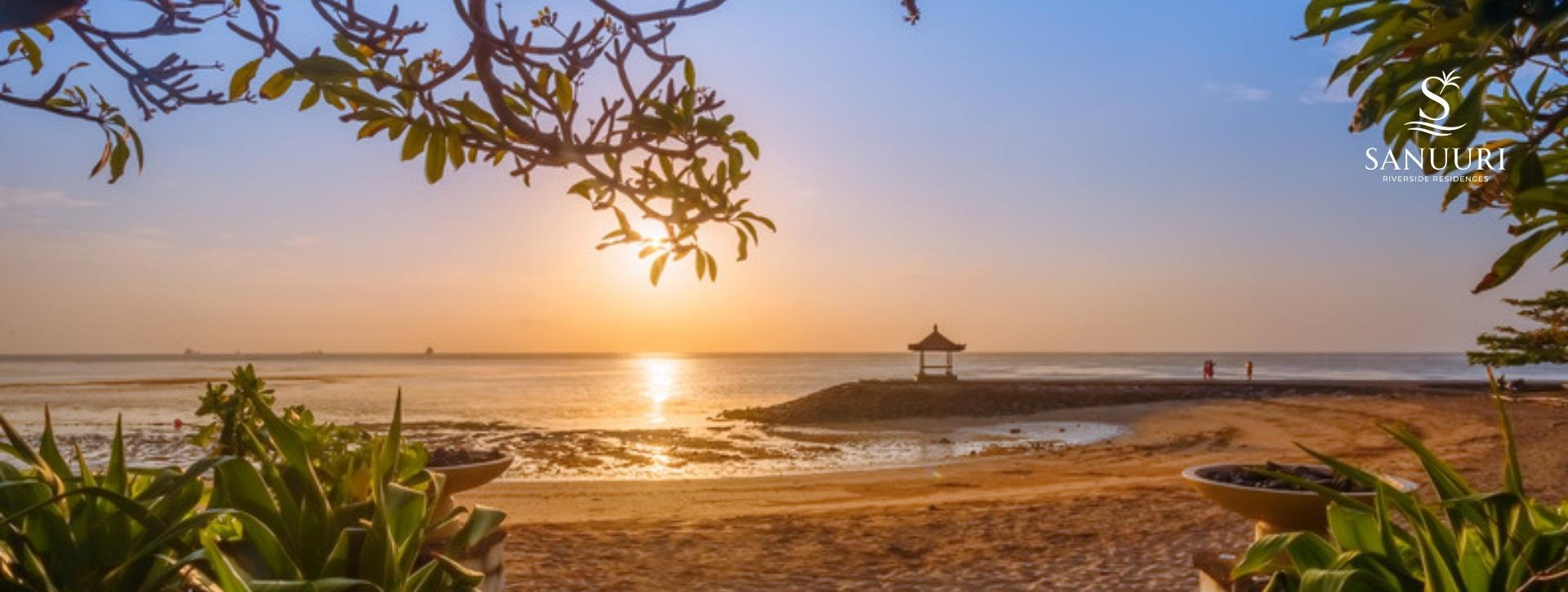Sanur beach and the flat car-free promenade in Bali, where residents walk and cycle instead of riding scooters